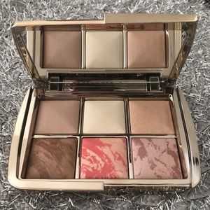 Hourglass Sculpture Palette (2022 ed)